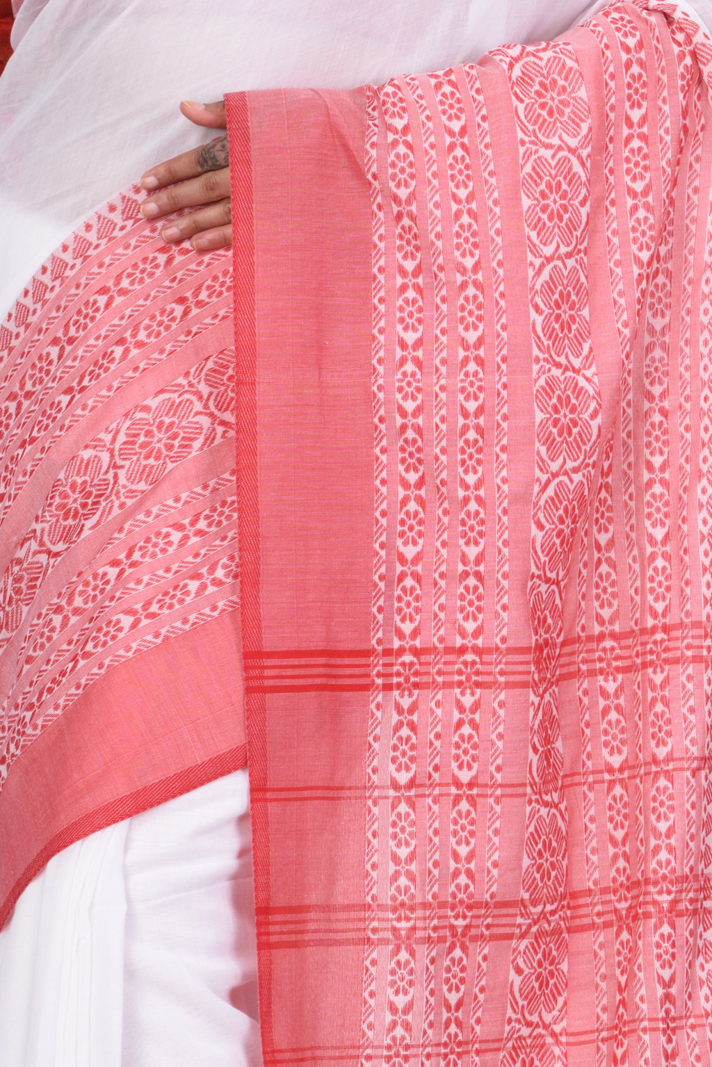 White Pure Cotton Begompuri_Hand Hand Loom Saree (668)